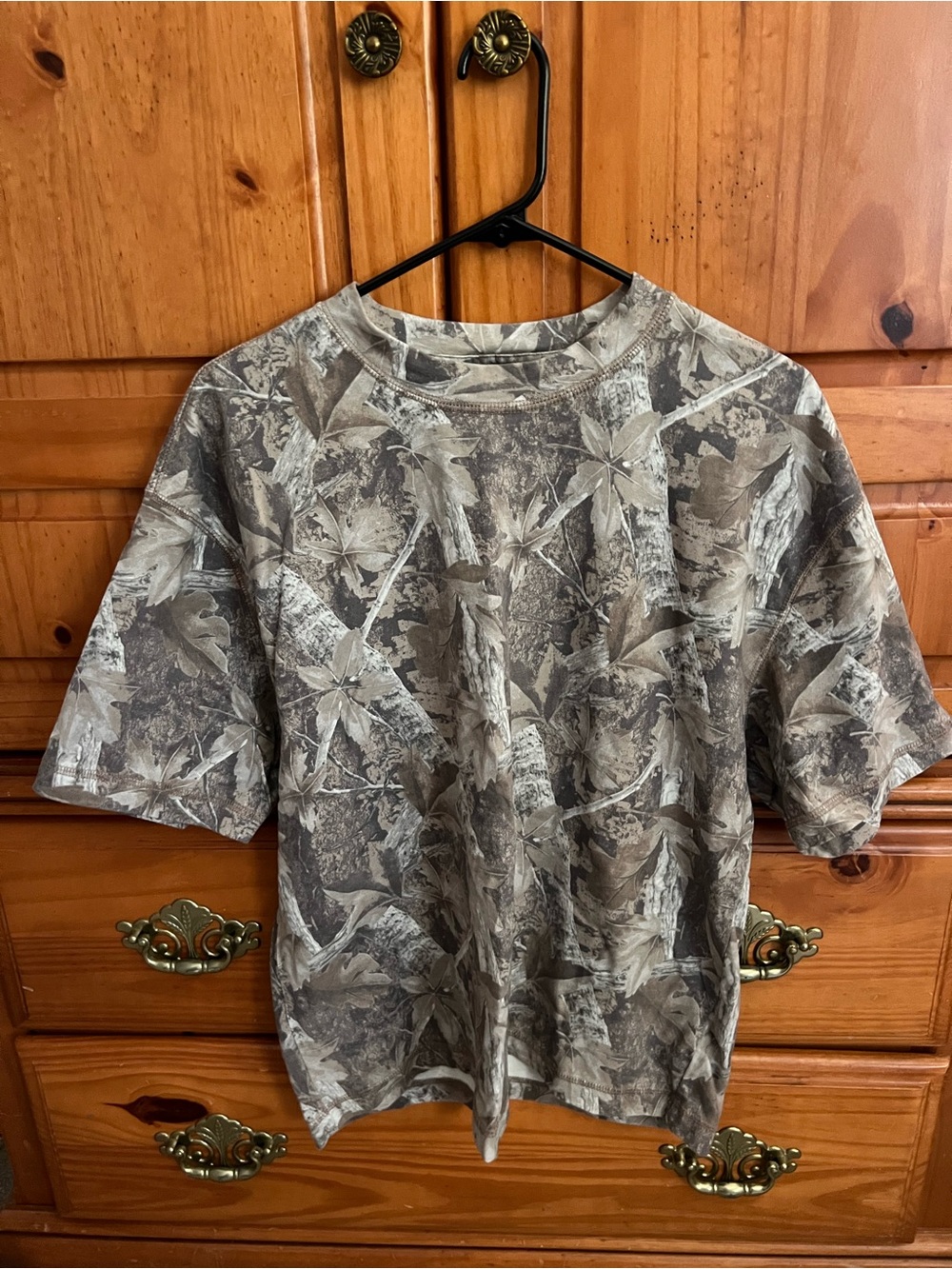 Men's Hollister Short-Sleeve Camouflage Boxy Print T-Shirt - Gray/Cream